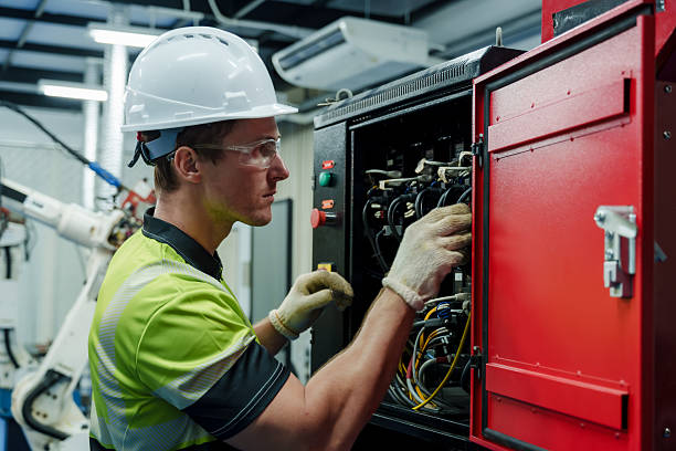 24/7 Emergency Electrical Repair experts in Mount Vernon, IA